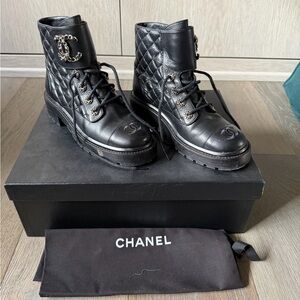Pre❤️ Authentic Chanel Black Quilted Leather Boots